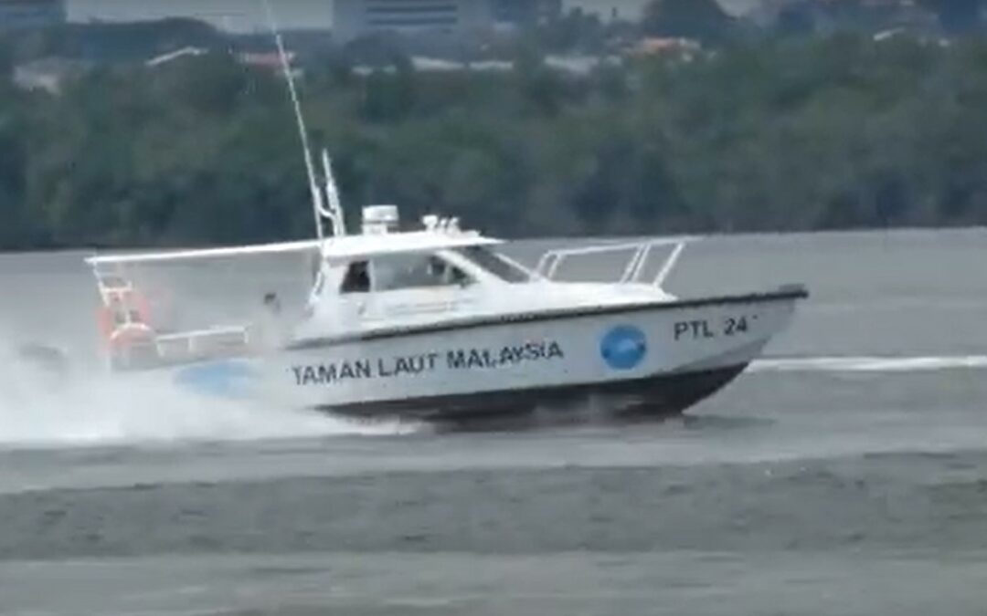 11m Work Boat